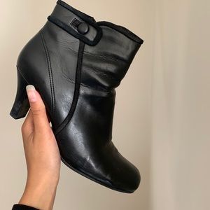 Liz Claiborne Booties
